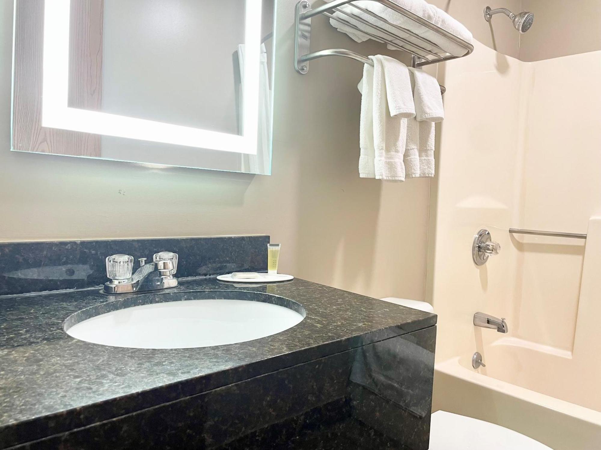 Super 8 By Wyndham St. Clair Mo Hotel Saint Clair Екстериор снимка