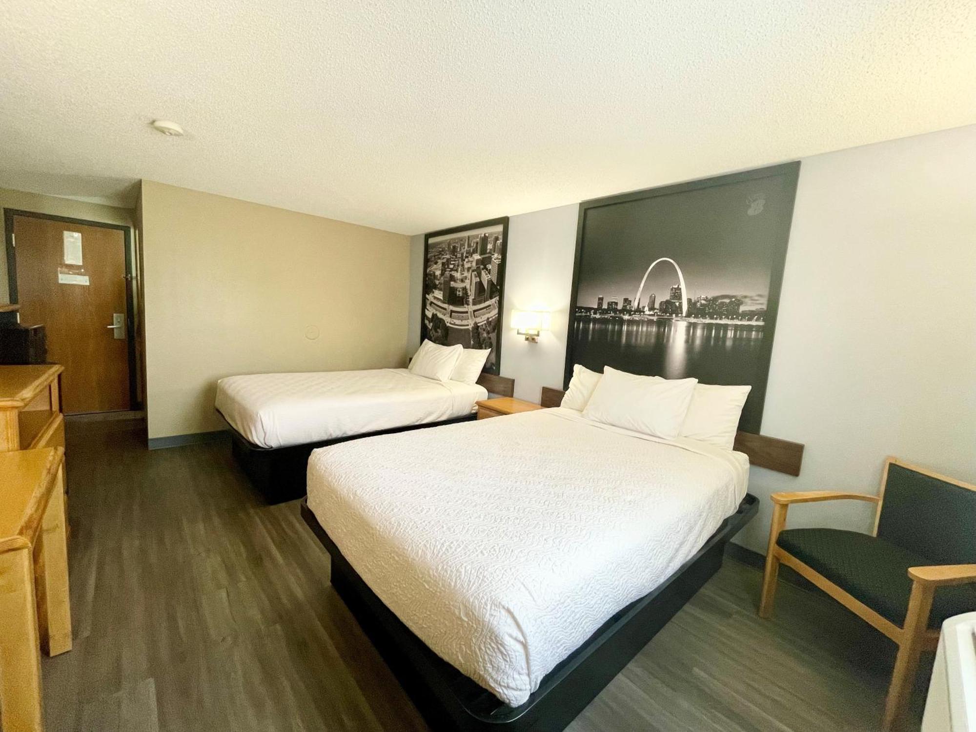 Super 8 By Wyndham St. Clair Mo Hotel Saint Clair Екстериор снимка