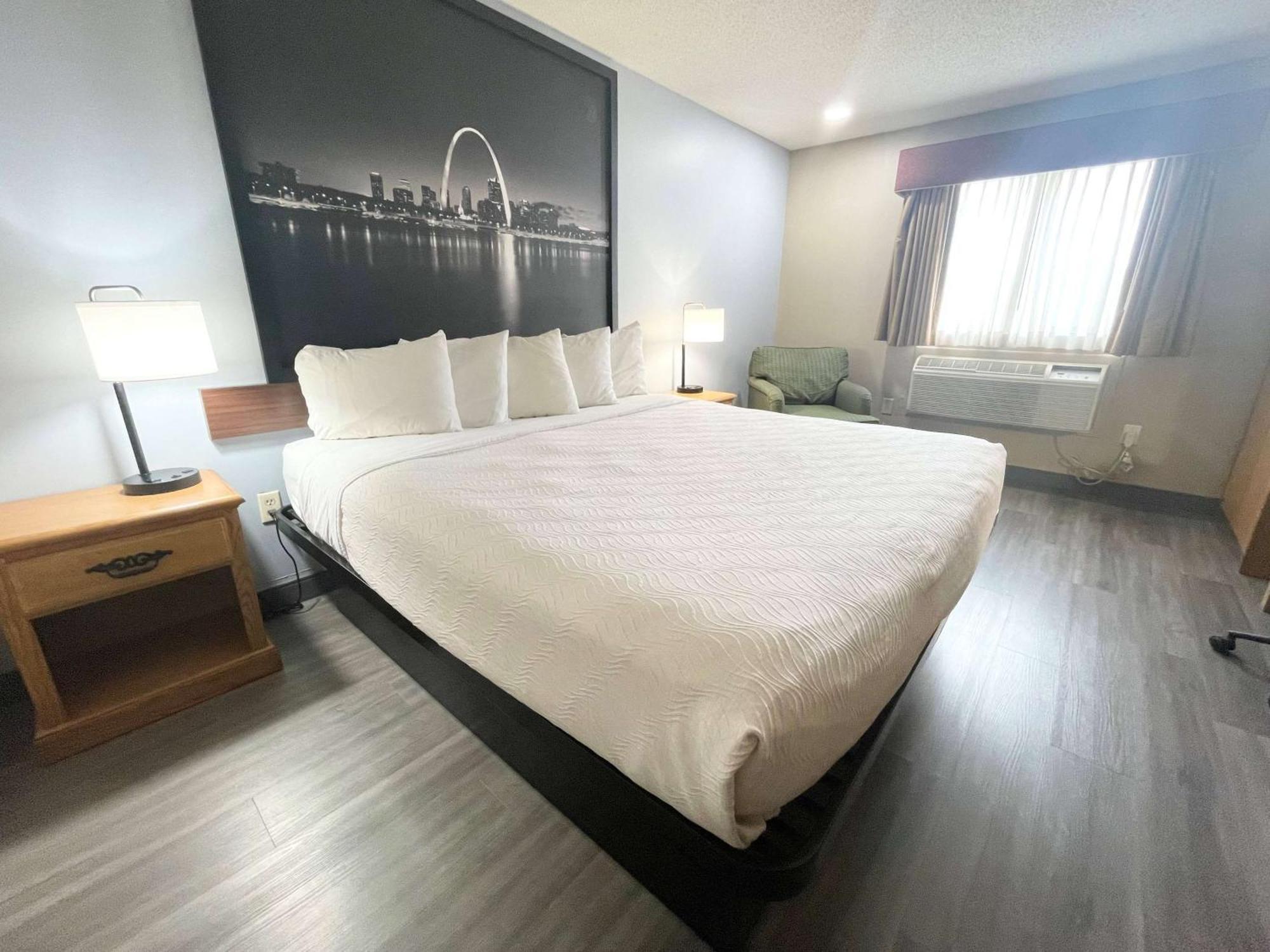 Super 8 By Wyndham St. Clair Mo Hotel Saint Clair Екстериор снимка